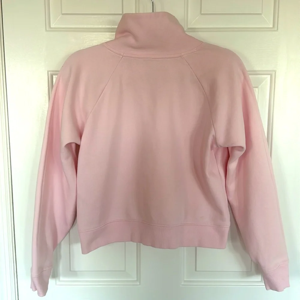 Women’s Cropped Under Armour Sweatshirt Light Pink Size Small - Picture 3 of 4